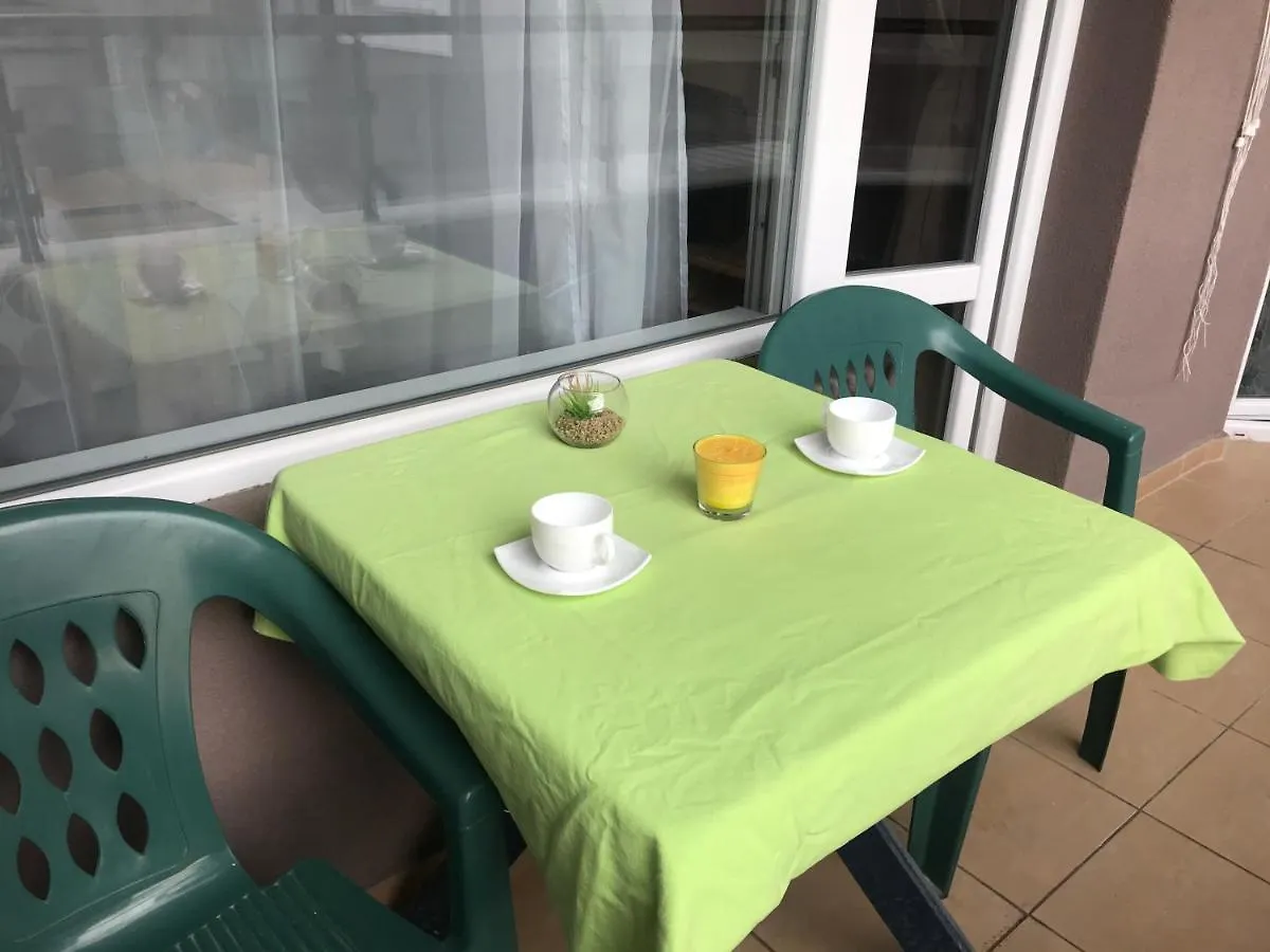 Съни Хоум Apartamento Varna